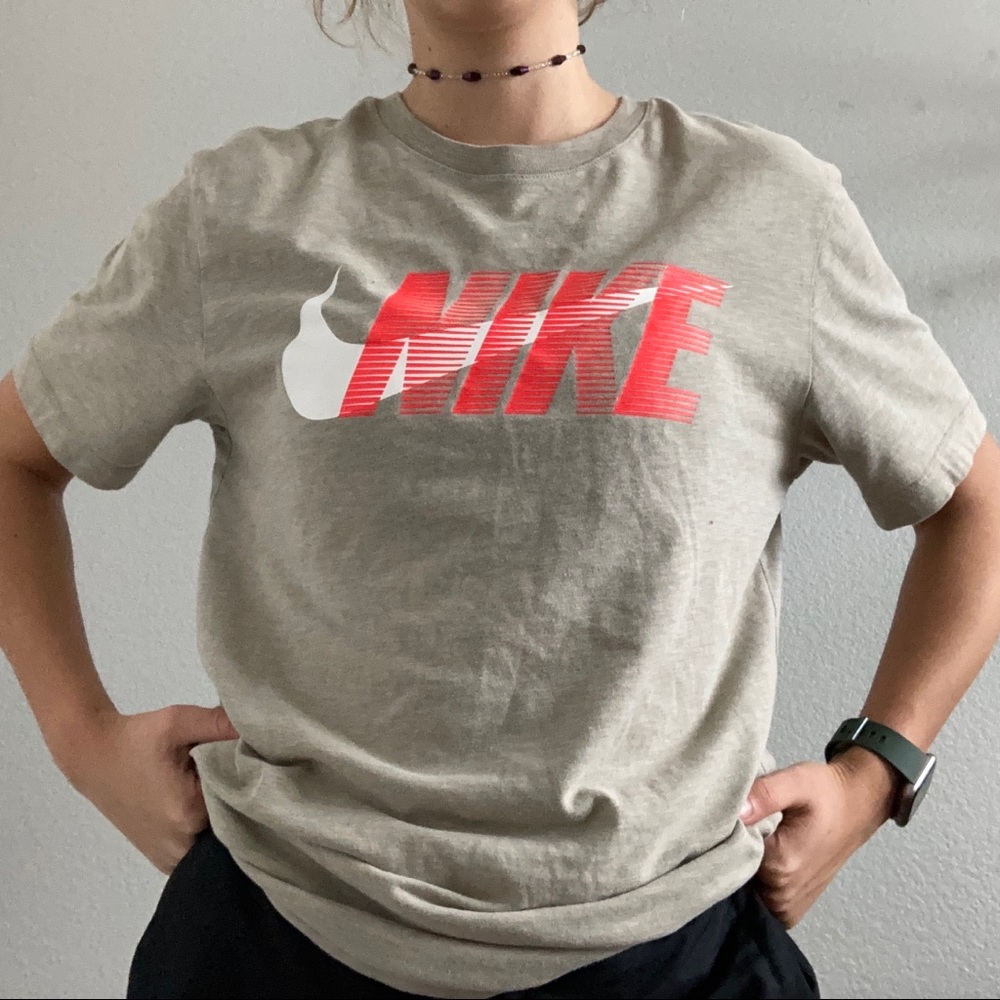 Nike t shirt